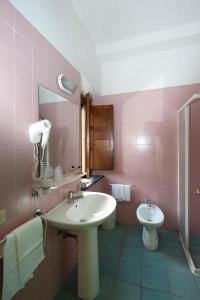 Koupelna v ubytování Hotel Molino D'Era