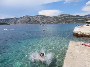 Fotografie z fotogalerie ubytování I&J Relaxing Beach Apartments v destinaci Račišće