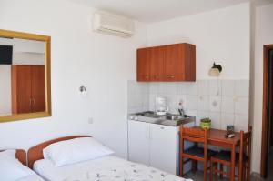 Kuchyňa alebo kuchynka v ubytovaní Sunrise Apartments and Studio Apartments
