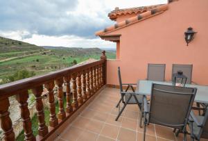A balcony or terrace at El Castillo de Celia