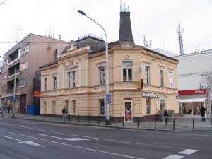 a building on the side of a city street at Sobe-Rooms Kvatric in Zagreb