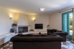 Gambar di galeri bagi Electra Beachfront Villa di Kranídion