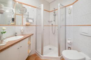 Ein Badezimmer in der Unterkunft Hotel Altes Zollhaus
