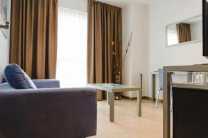 TV a/nebo společenská místnost v ubytování Hotel Mas Camarena