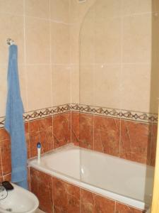 Koupelna v ubytování Apartamento 1ª línea de playa VT-35658-CS