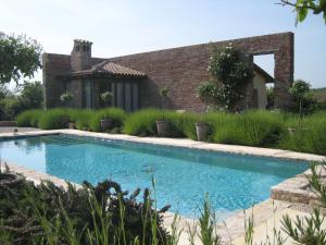 Bazén v ubytování Fontelunga Hotel & Villas nebo v jeho okolí