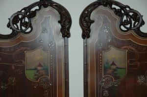 a pair of doors with paintings on them at B&B Casa Ruffino in Balestrate
