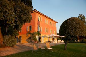 Gallery image of Fontelunga Hotel & Villas in Pozzo