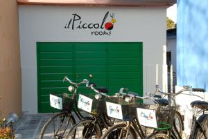 Jízda na kole v ubytování Il Piccolo Rooms nebo okolí
