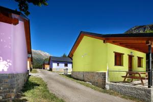 Imagen de la galería de Camping Pineta, en Bielsa 62 fotos más