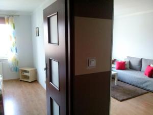 Posedenie v ubytovaní livingROOM_Wroc_Mosiężna