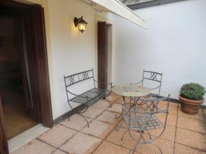 A balcony or terrace at Valentino b&b