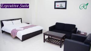 Restinn Hotel客房内的一张或多张床位