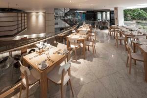 Restaurace v ubytování Inntu Hotel