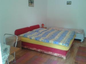 מיטה או מיטות בחדר ב-Apartmany u Smreka