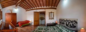 A seating area at Villa esclusiva in Toscana con piscina privata