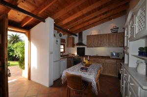 Η κουζίνα ή μικρή κουζίνα στο Casa"La Gomera"