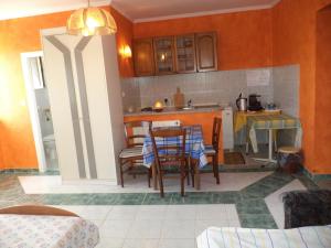 Kuchnia lub aneks kuchenny w obiekcie Apartments Andela