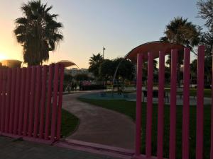 Fotografia z galérie ubytovania Apartamento Teatinos con piscina espectacular, aire acondicionado en salón-comedor y ventiladores en habitaciones v destinácii Málaga