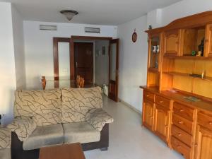 Fotografia z galérie ubytovania Apartamento Teatinos con piscina espectacular, aire acondicionado en salón-comedor y ventiladores en habitaciones v destinácii Málaga