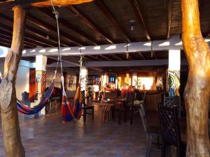 Restoran või mõni muu söögikoht majutusasutuses Cocoa Inn Hostal