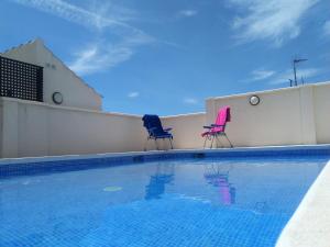 Swimming pool sa o malapit sa Amazing Apartment in the Heart of Malaga POOL & FREE PARKING