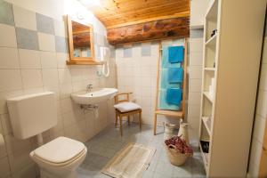 Ванна кімната в Hotel Funivia