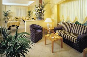 Posedenie v ubytovaní Hotel Cannes - in pieno centro