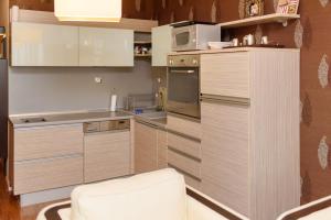 A kitchen or kitchenette at Sea View Rental Front Beach