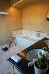 Fotografie z fotogalerie ubytování Boutique Hotel De Brakelhoen v destinaci Brakel