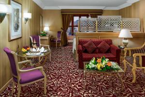 Posezení v ubytování Makkah Hotel