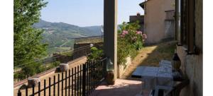 Nespecifikovaný výhled na hory nebo výhled na hory při pohledu z bed and breakfast