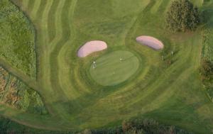 Golf v prázdninového domu nebo okolí