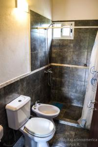 Et badeværelse på Cabañas Alma de Pueblo, Mayu Sumaj