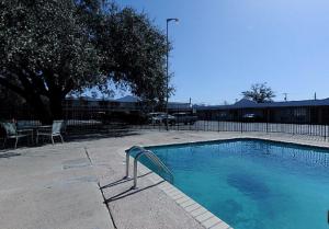 Gallery image of Americas Best Value Inn Uvalde in Uvalde