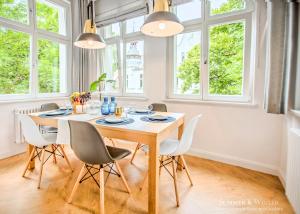 Fotografia z galérie ubytovania Family Luxury Wonder Heaven Apartment, 50m to M Cassino, first with 3 badrooms&studio, second with 2 badrooms&studio, parking w cenie v destinácii Sopot