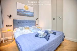 Posteľ alebo postele v izbe v ubytovaní Family Luxury Wonder Heaven Apartment, 50m to M Cassino, first with 3 badrooms&studio, second with 2 badrooms&studio, parking w cenie