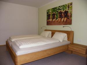 Ferienwohnung Ski-Hans tesisinde bir odada yatak veya yataklar