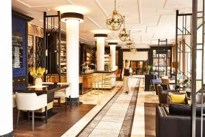 Posezení v ubytování Steigenberger Hotel Bad Homburg