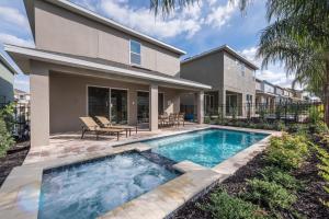 Photo de la galerie de l'établissement Cozy Home by Rentyl Near Disney with Private Pool & Resort Amenities - 340P, à Orlando