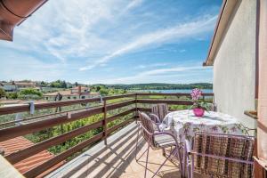 Balkón nebo terasa v ubytování Apartments and Rooms Ana Pomer 217