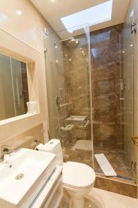 Bagno di Centrum Sobe Rooms Čačak
