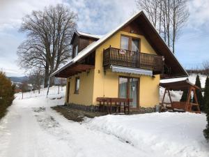 chatyliptov v srdci LIPTOVA during the winter