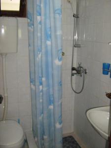 Um banheiro em Apartments Zlatiborski Gajevi