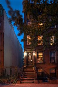 Gallery image of The Harlem Flophouse in New York