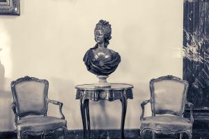 Posezení v ubytování Windsor Palace Luxury Heritage Hotel Since 1906 by Paradise Inn Group