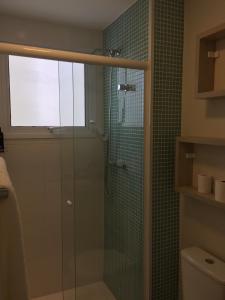 Ванная комната в Apartamento novo mobiliado completo