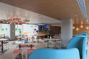 Restoran atau tempat lain untuk makan di POP! Hotel Solo