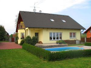 Fotografie z fotogalerie ubytování Holiday home in Jickovice 1183 v destinaci Jickovice