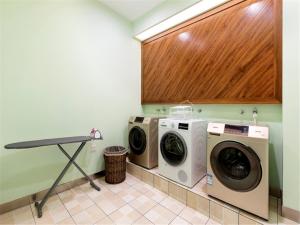 תמונה מהגלריה של Ariva Tianjin Zhongbei Hotel & Serviced Apartment בטיאנג'ין